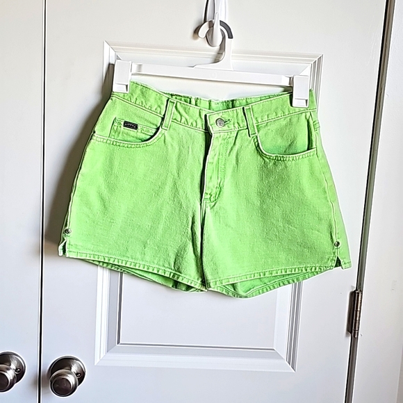 Riders by Lee Pants - Riders Neon Green Jean Shorts in Women's Size 29 Waist EUC